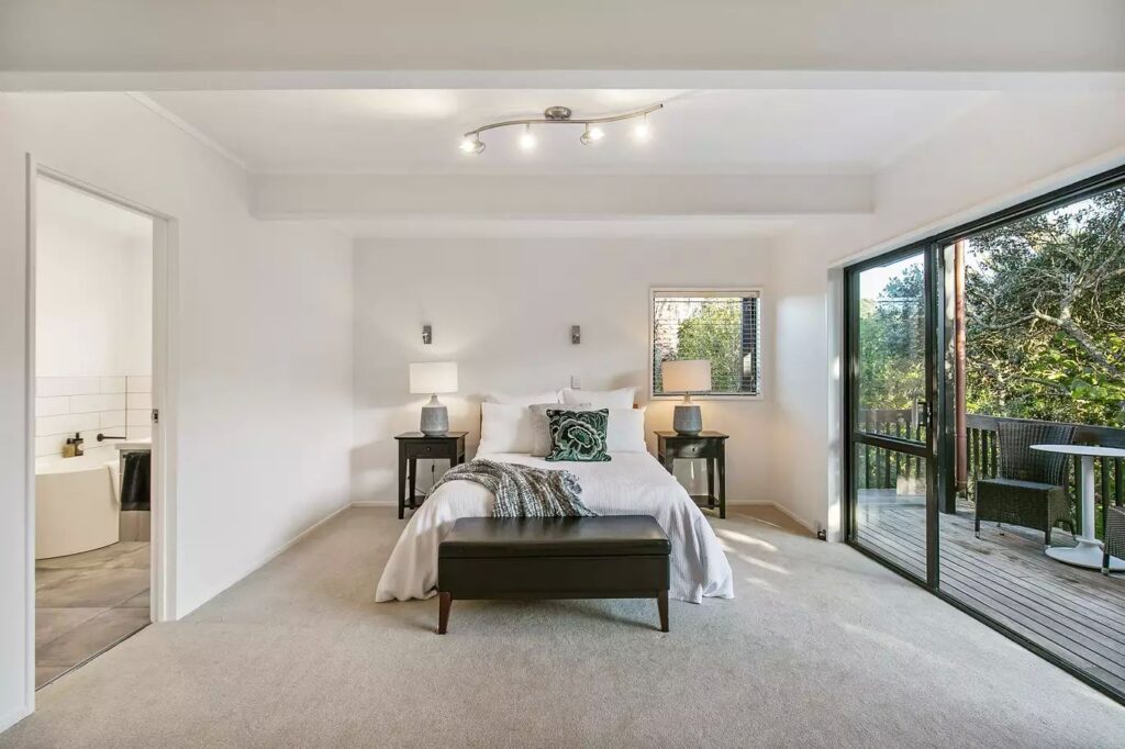 Choosing the Right Experts for House Renovation in Auckland: What Homeowners Should Know